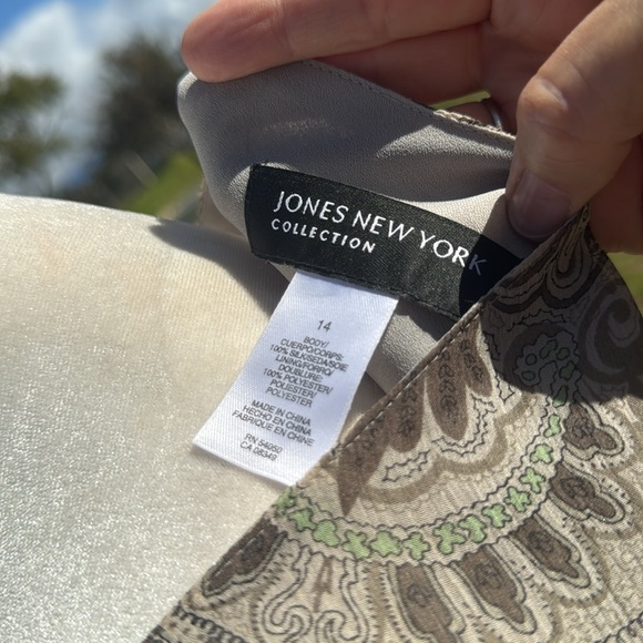 Y2K 90’s Jones New York Gray Paisley Silk Maxi Dress 14 - Picture 8 of 8